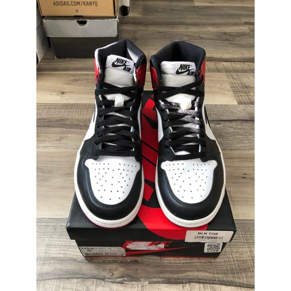 Air Jordan Retro 1 OG High Black Toe 2016 Size 8.5M With Box 555088-125 - Picture 3 of 9
